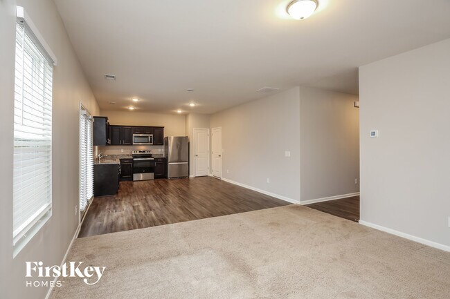 Foto del edificio - 183 Wheeler Pl