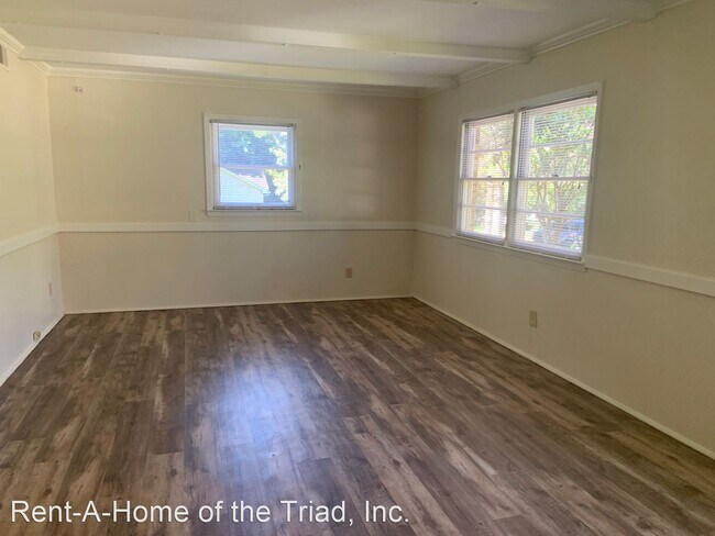 Foto del edificio - 3 br, 1 bath House - 3613 Temple Street