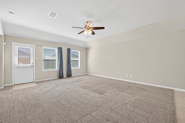 Building Photo - 29107 Jacobs River Dr
