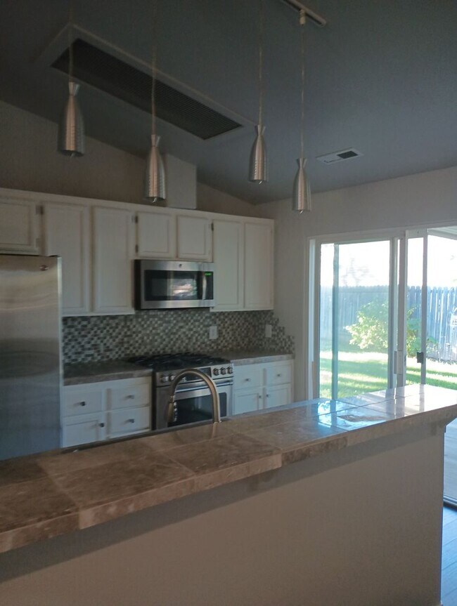 Foto del edificio - Beautiful Home in West Cedar City