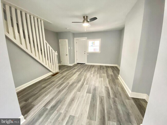Foto del edificio - 7357 Garman St