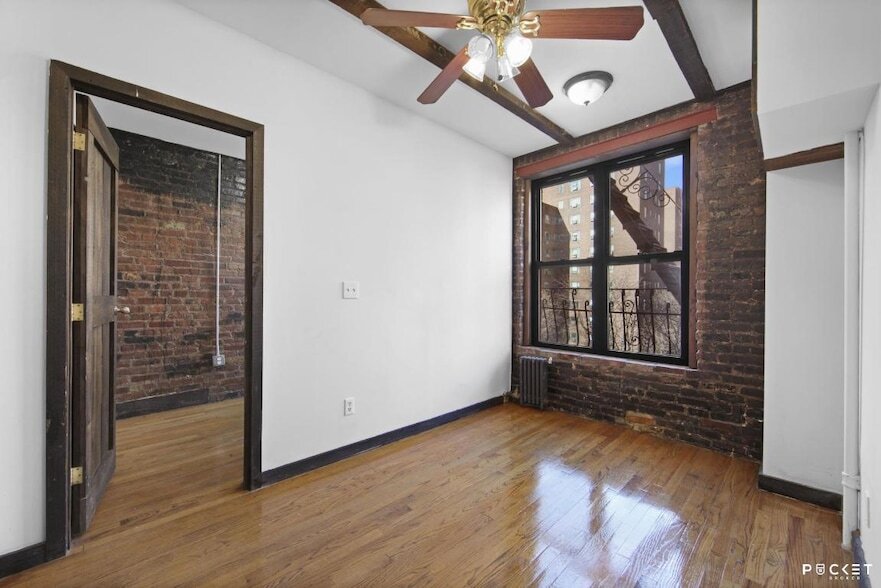 Foto principal - 520 E 14th St