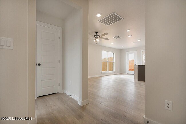 Foto del edificio - 3519 Turner Ave