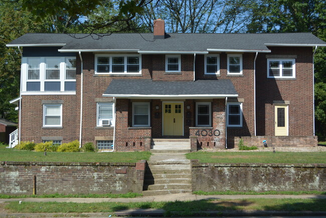 Building Photo - 4030 Helena Ave