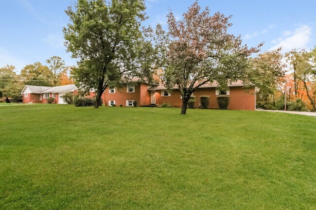 Foto del edificio - MOVE IN SPECIAL AVAILABLE
