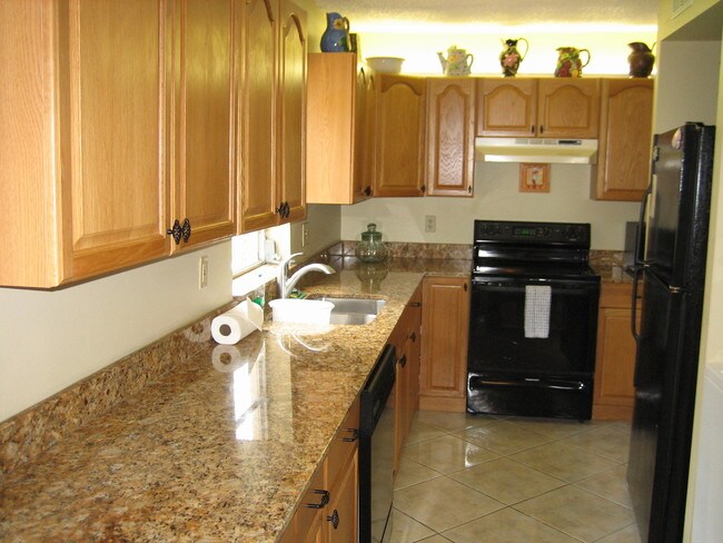 Foto del edificio - 13849 Royal Palm Ct