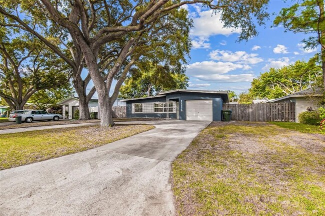 Foto del edificio - 12530 136th Ln