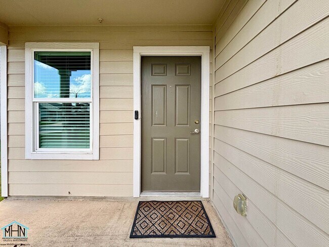 Building Photo - Charming 3-Bedroom 2-Bath Retreat with Mod...