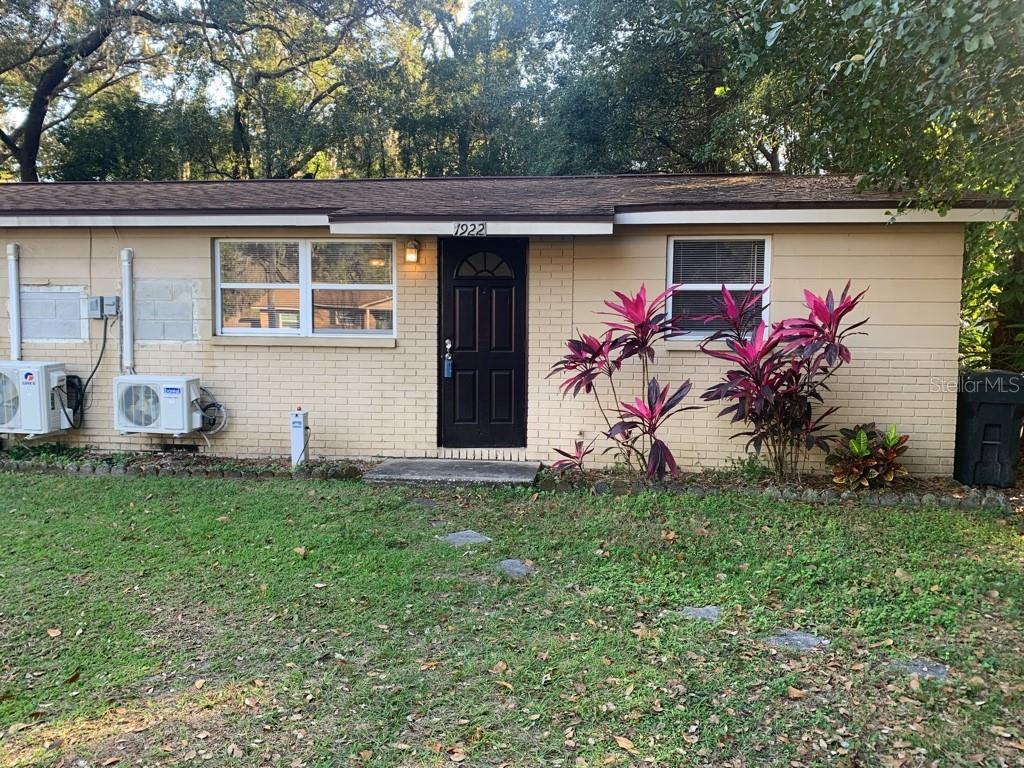 1922 Taylor Ln, Lake Magdalene, FL 33618 Townhome Rentals in Lake Magdalene FL