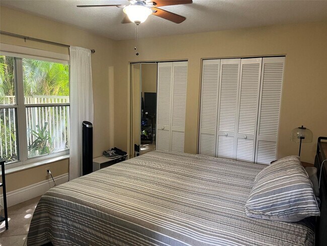 Foto del edificio - 20252 Ocean Key Dr