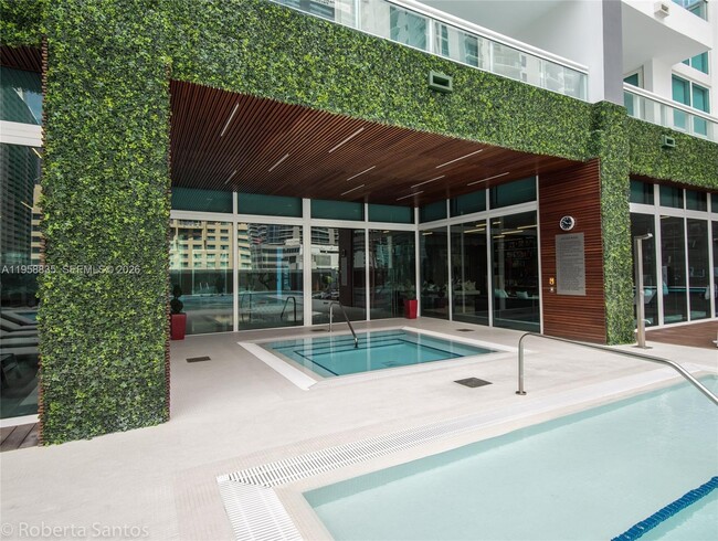 Building Photo - 1080 Brickell Ave