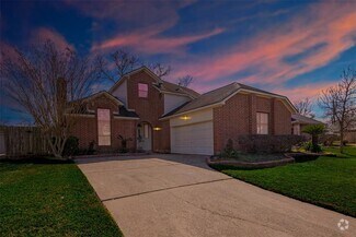 Building Photo - 606 Misty Creek Dr