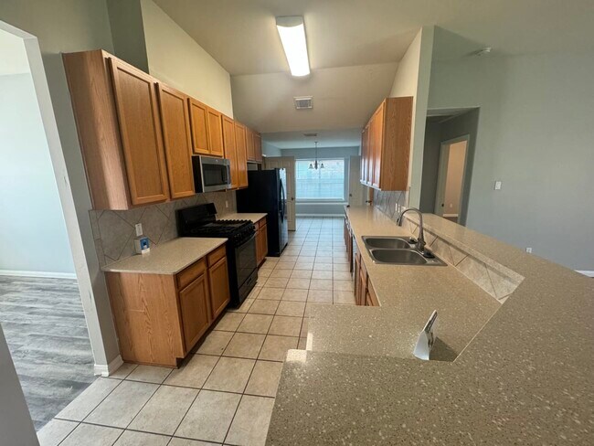 Building Photo - 4031 E Teal Estates Cir