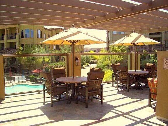Foto del edificio - 5450 E Deer Valley Dr
