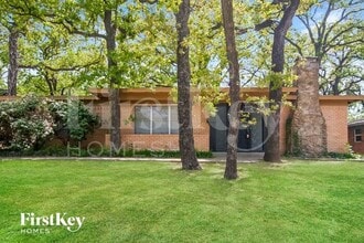 Building Photo - 6332 Norma St