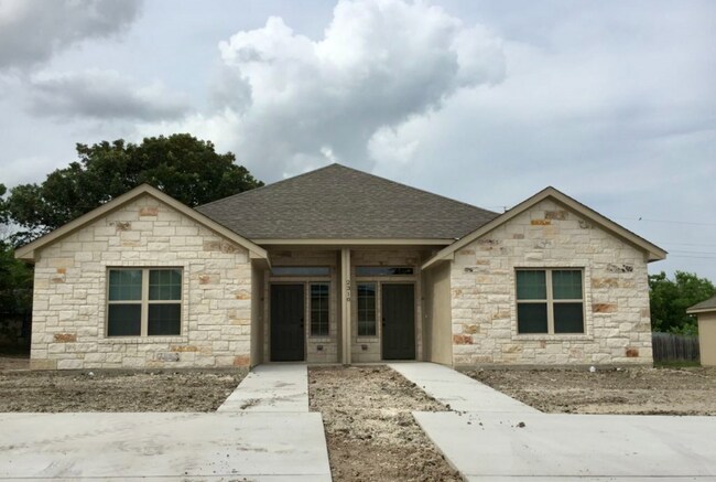 Building Photo - 2312 Valley Forge Ave