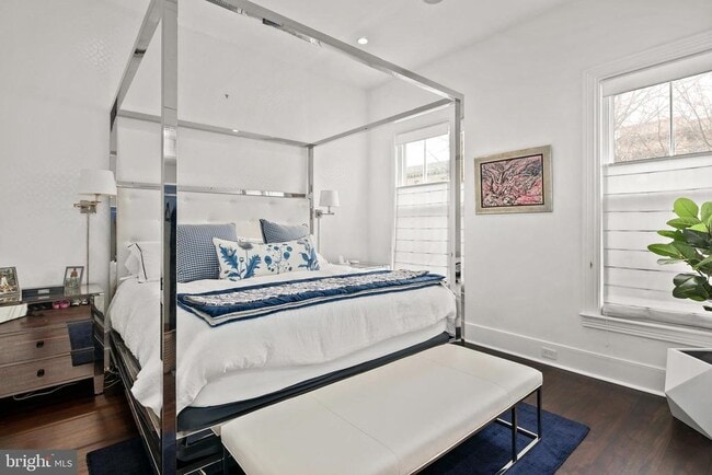 Building Photo - 1450 T St NW