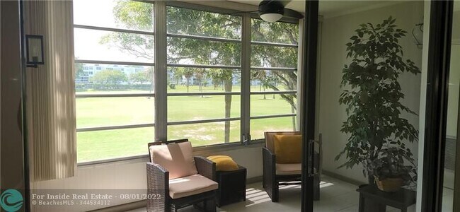 Foto del edificio - 7410 NW 18th St