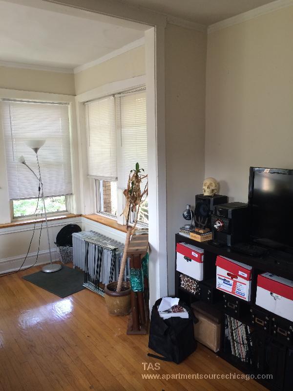 Foto principal - 5051 N Damen Ave