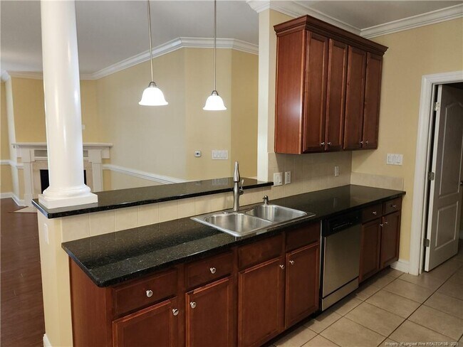 Foto del edificio - 821 Astron Ln