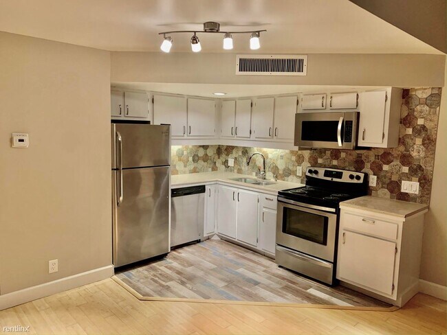 Building Photo - 1 br, 1 bath House - 33 Deer Creek Rd Apt ...