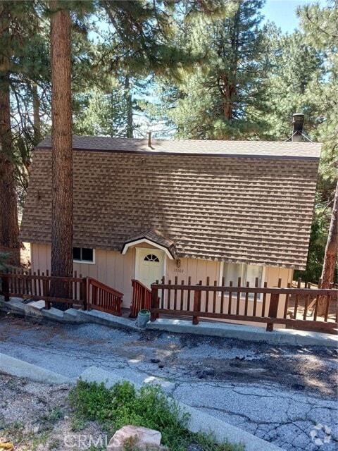 Building Photo - 31103 All View Dr