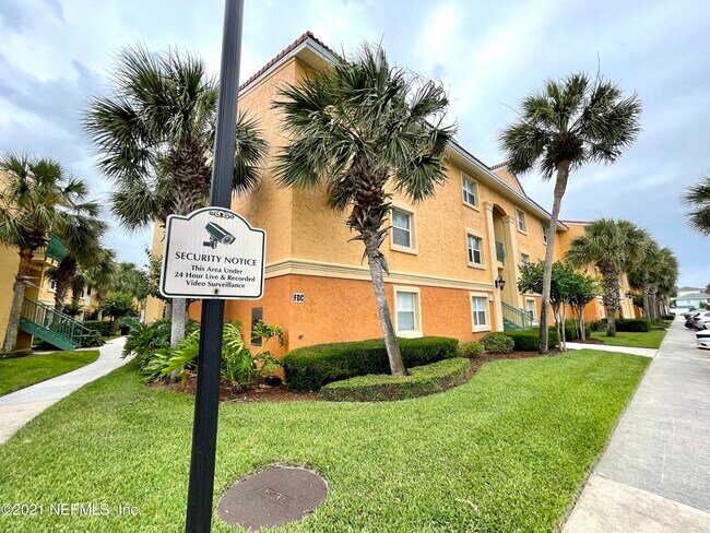 Foto del edificio - 2400 1st St S