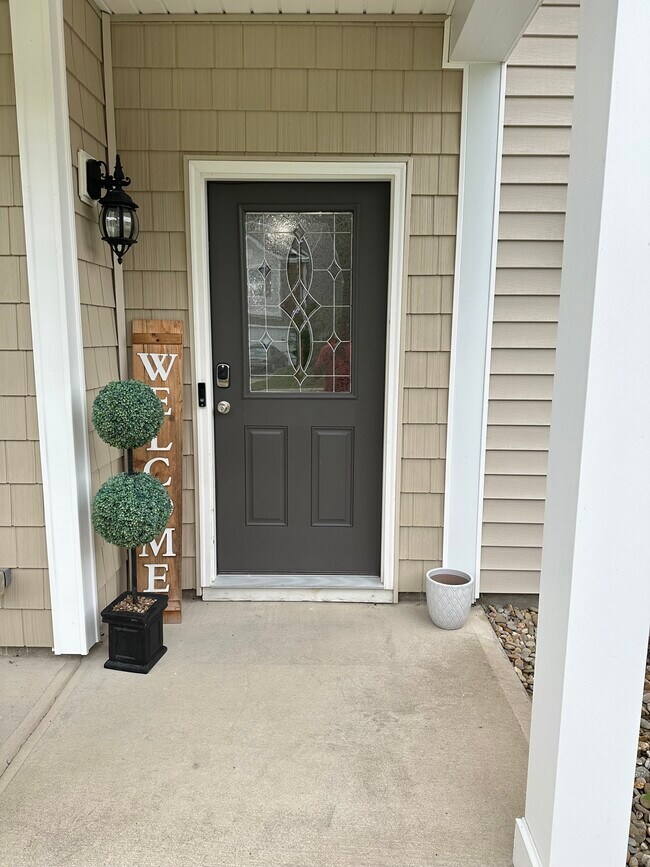 Foto del edificio - 1030 Campbell Ridge Dr