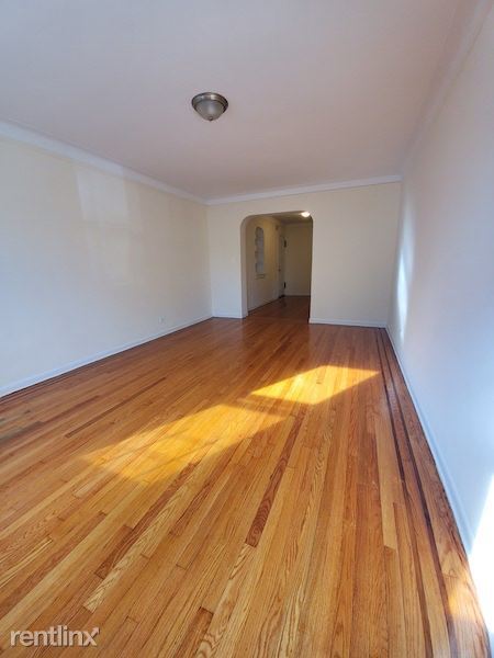 Building Photo - 2 br, 1 bath House - 111-55 77TH AVE