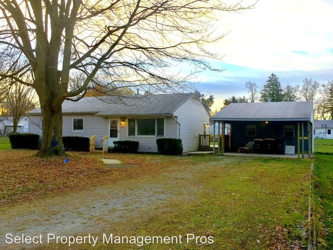Building Photo - 4 br, 1 bath House - 3009 Waynedale Blvd