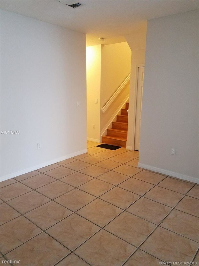 Foto del edificio - 8325 NW 142nd St