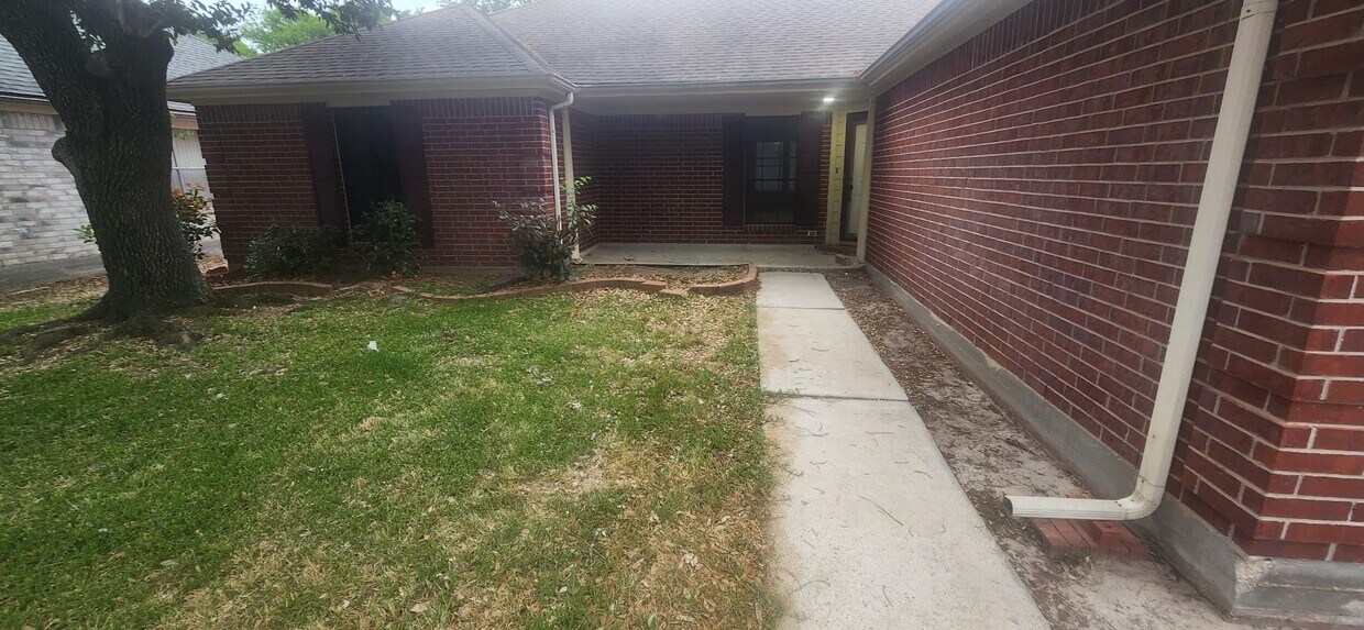 Foto principal - 5514 Clarkston Ln