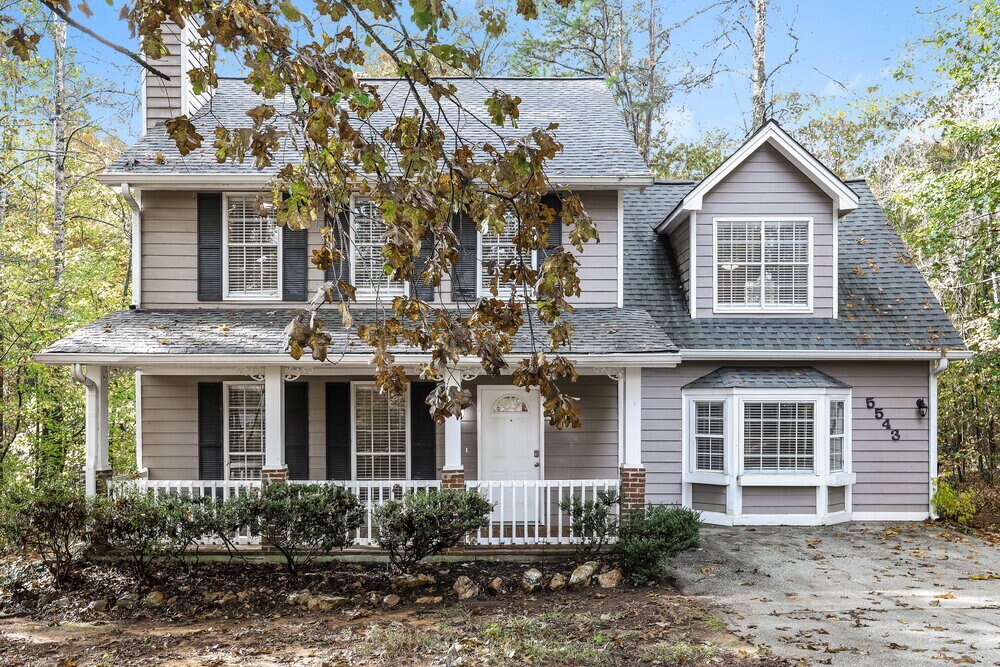 Foto principal - 5543 Dorsett Shoals Rd