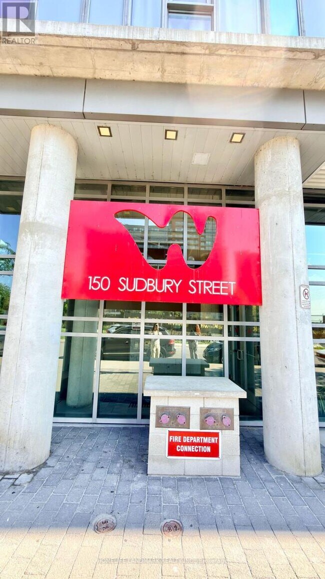 Building Photo - 150 Sudbury St