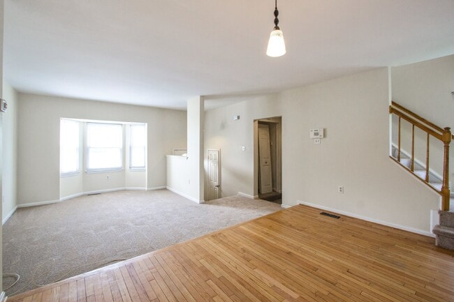 Building Photo - 10679 Campus Way S
