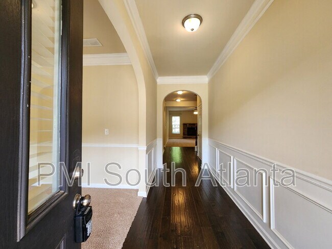 Foto del edificio - 525 Twelve Oaks Dr