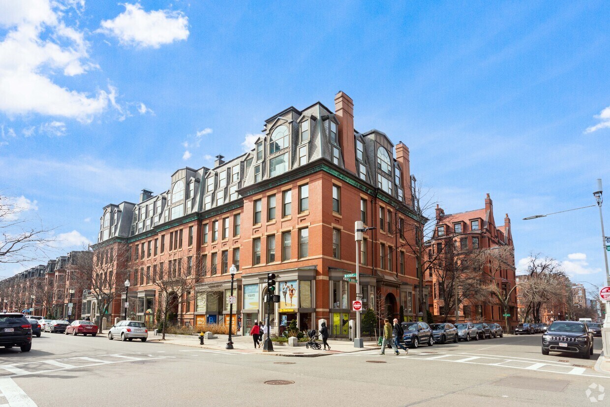 Primary Photo - Prince on Newbury