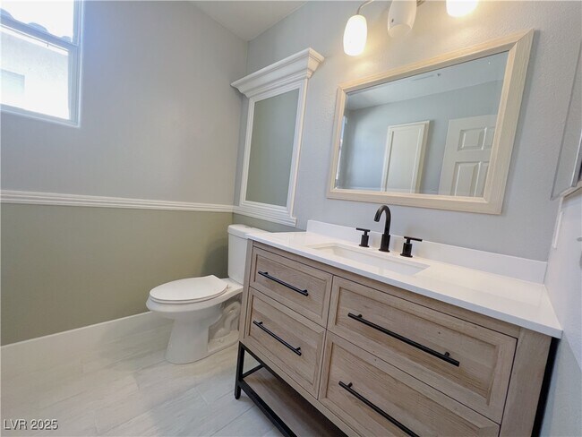 Foto del edificio - 4572 Yellow Harbor St