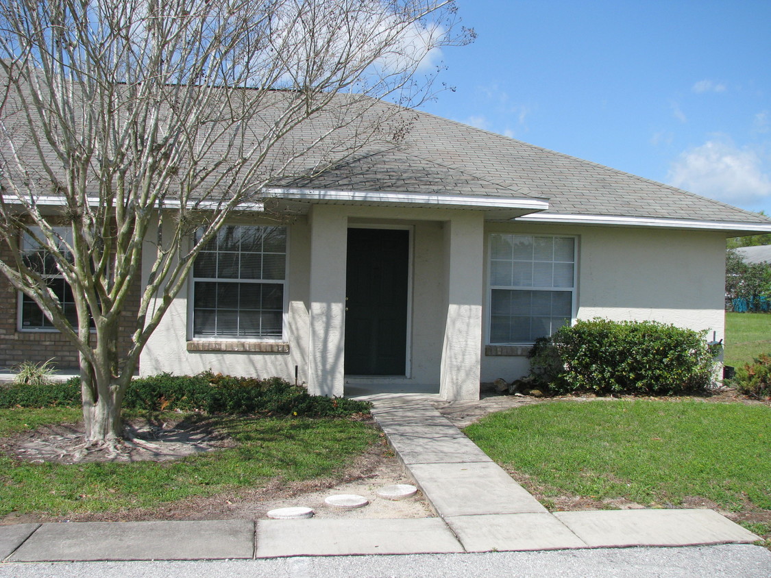 Primary Photo - 42 Banyan Dr