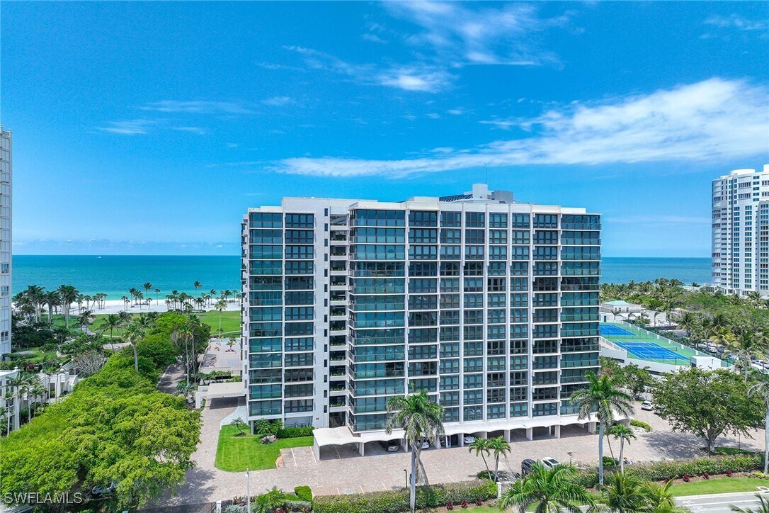 Foto principal - 4031 Gulf Shore Blvd N