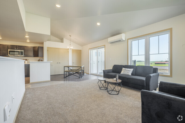 2BR, 2BA - 1200SF - Living Room - Arrow Ridge