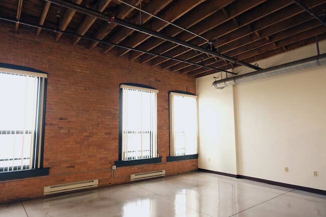 Foto del edificio - The Lofts at Michaels-Stern