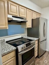 Building Photo - 1058 Mohr Ln