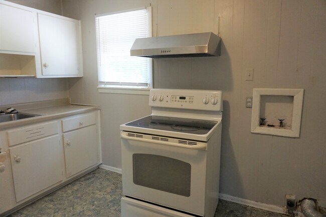 Foto del edificio - 2222 Gilbert Ave
