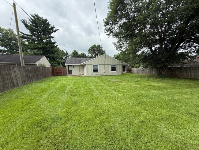 Building Photo - 3 Bedroom, 2 Bathroom House for Rent