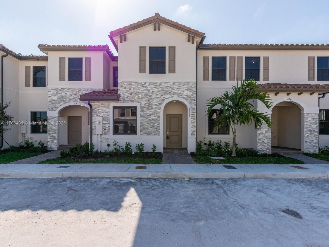 Foto principal - 11820 SW 247th Ter