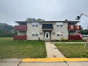 Building Photo - 209 West St