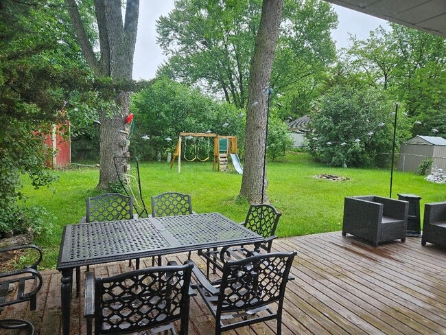 Building Photo - 111 Westover Ln