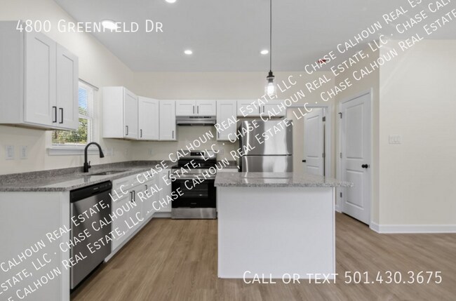 Building Photo - 4800 Greenfield Dr
