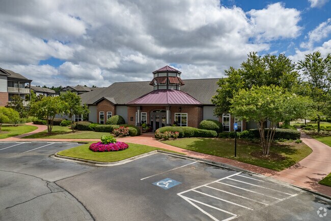 Foto del edificio - MAA Avala